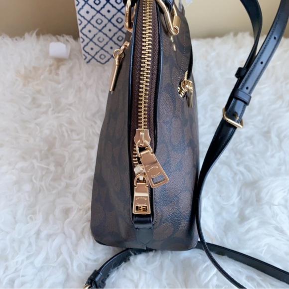 Coach Katy Satchel in signature - Picture 5 of 7